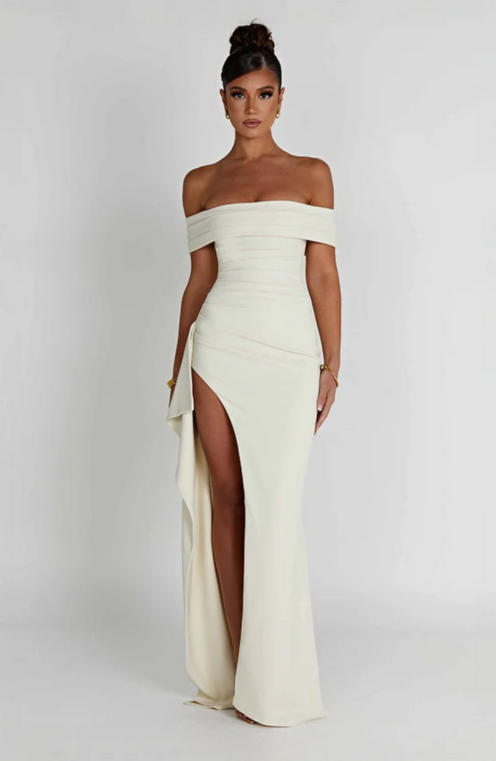 Ivy Sculptée deLuxe Maxi Dress