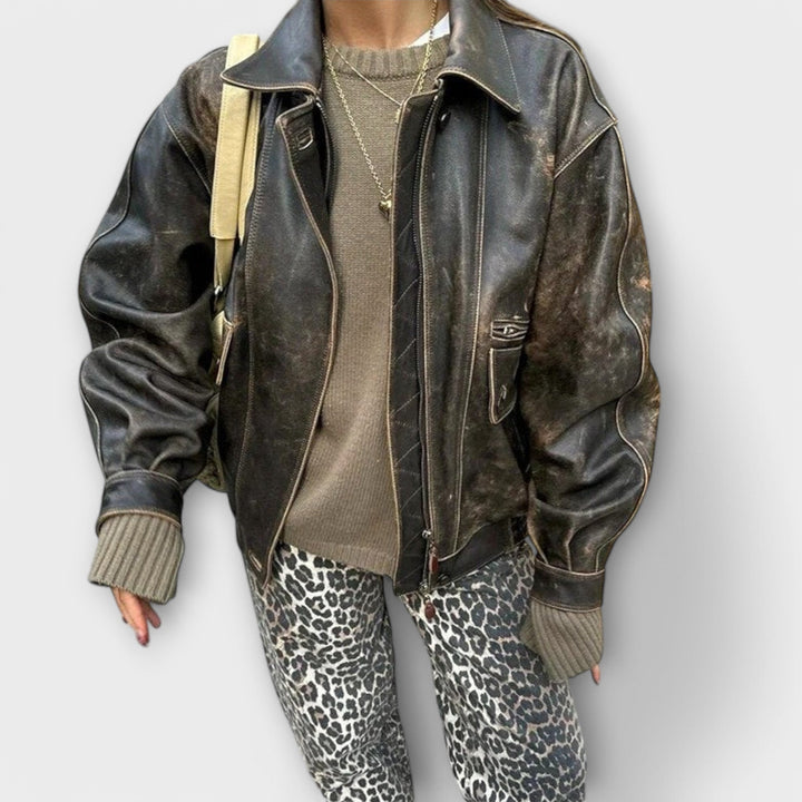 Vintage Jeans with Leopard Print