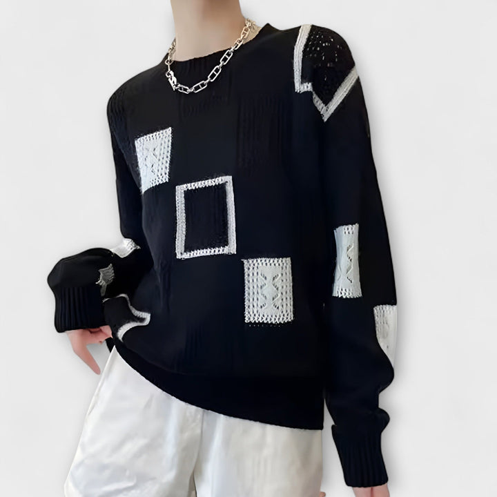 Reya - Flattering Timeless Sweater