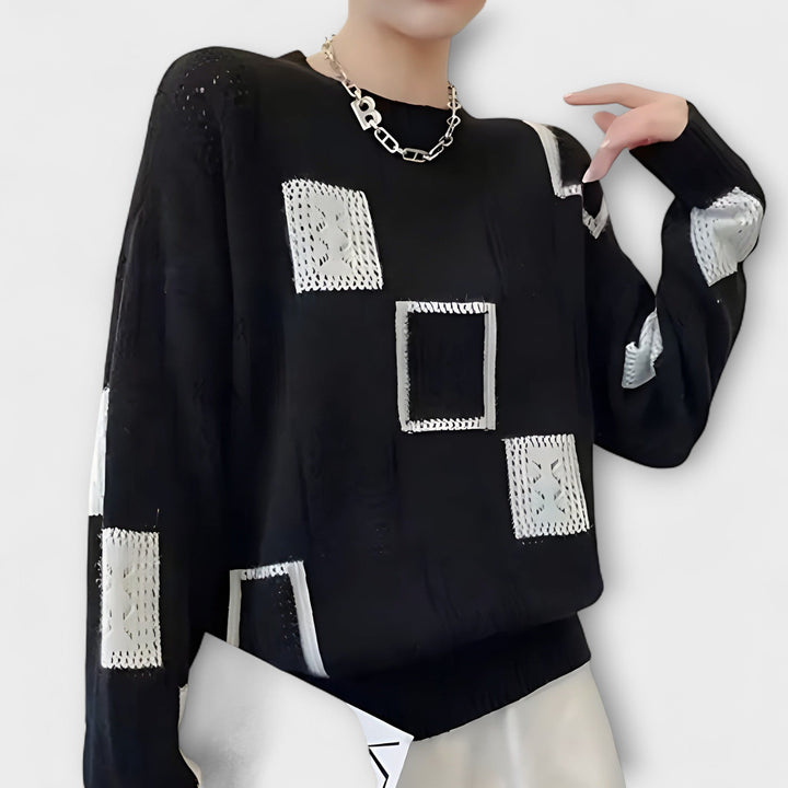 Reya - Flattering Timeless Sweater