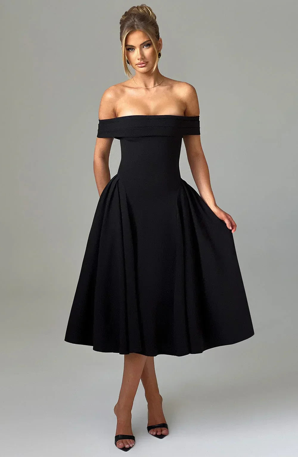 Ivy Effortlessly Elegant Midi Dress