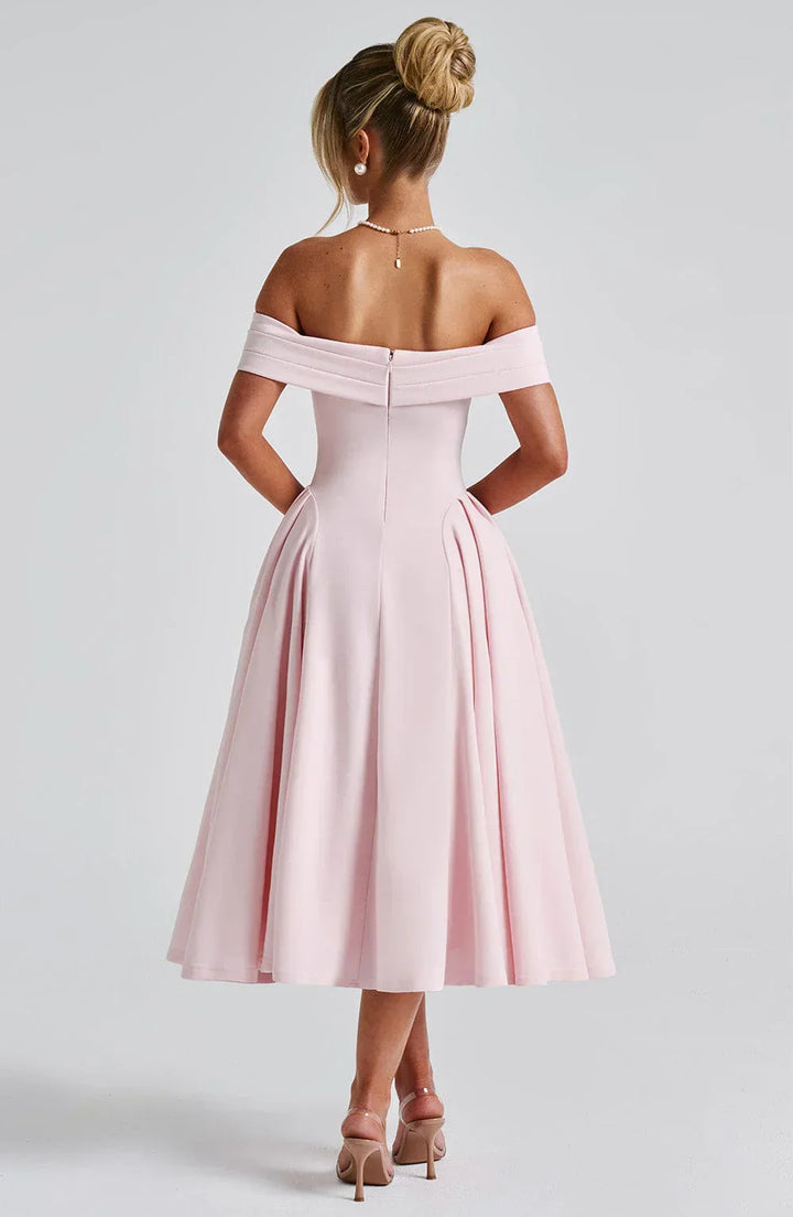 Ivy Effortlessly Elegant Midi Dress