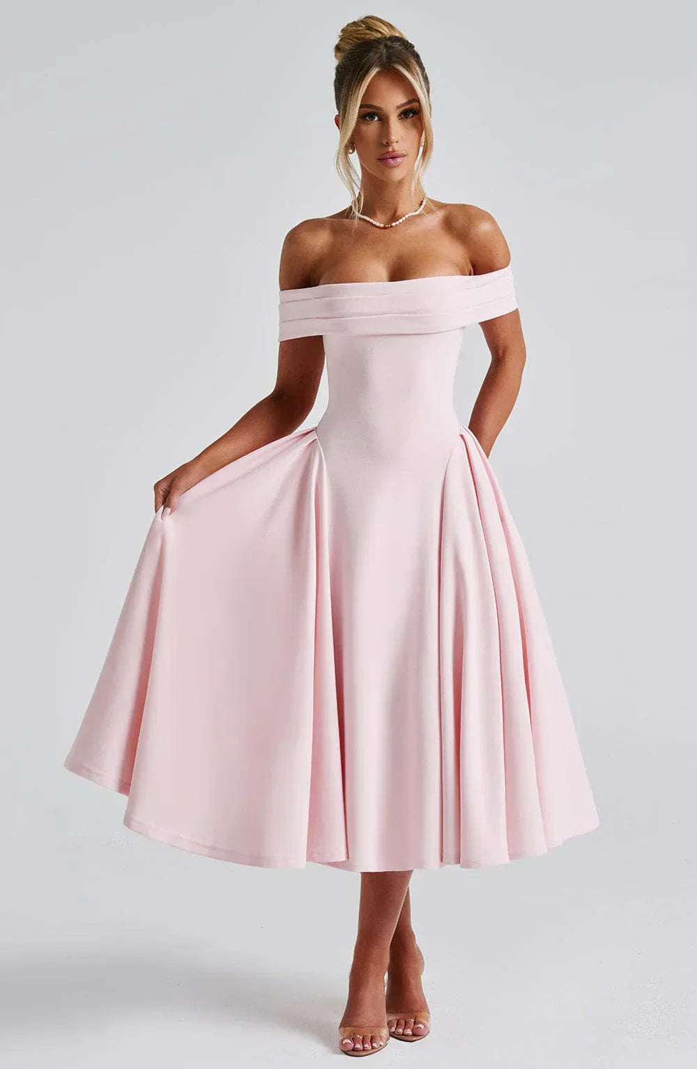 Ivy Effortlessly Elegant Midi Dress