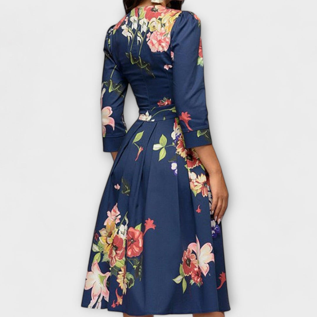 Elegant Knee-Length Dress