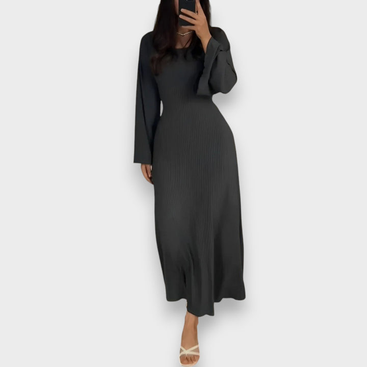 Sandra | Elegant Knitted Maxi Dress